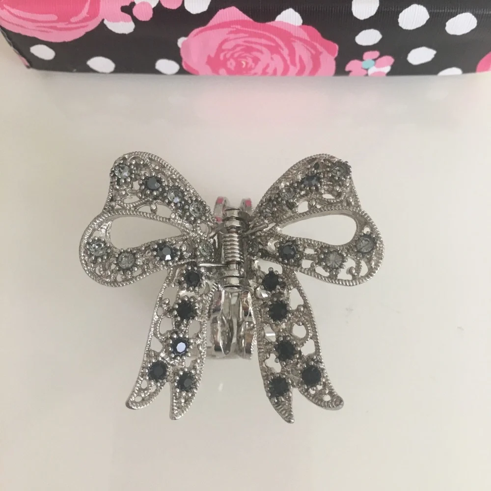 BCBGMAXAZRIA women’s Boutique Hairband Crystals